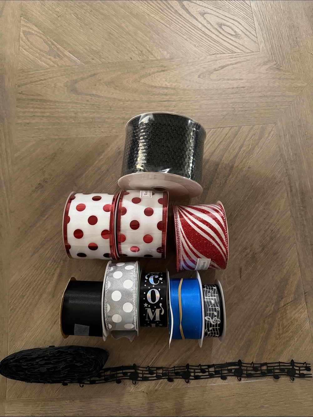Red Polka Dot & Swirl Wired Ribbon Set - Kids Accessories
••Bundle sell